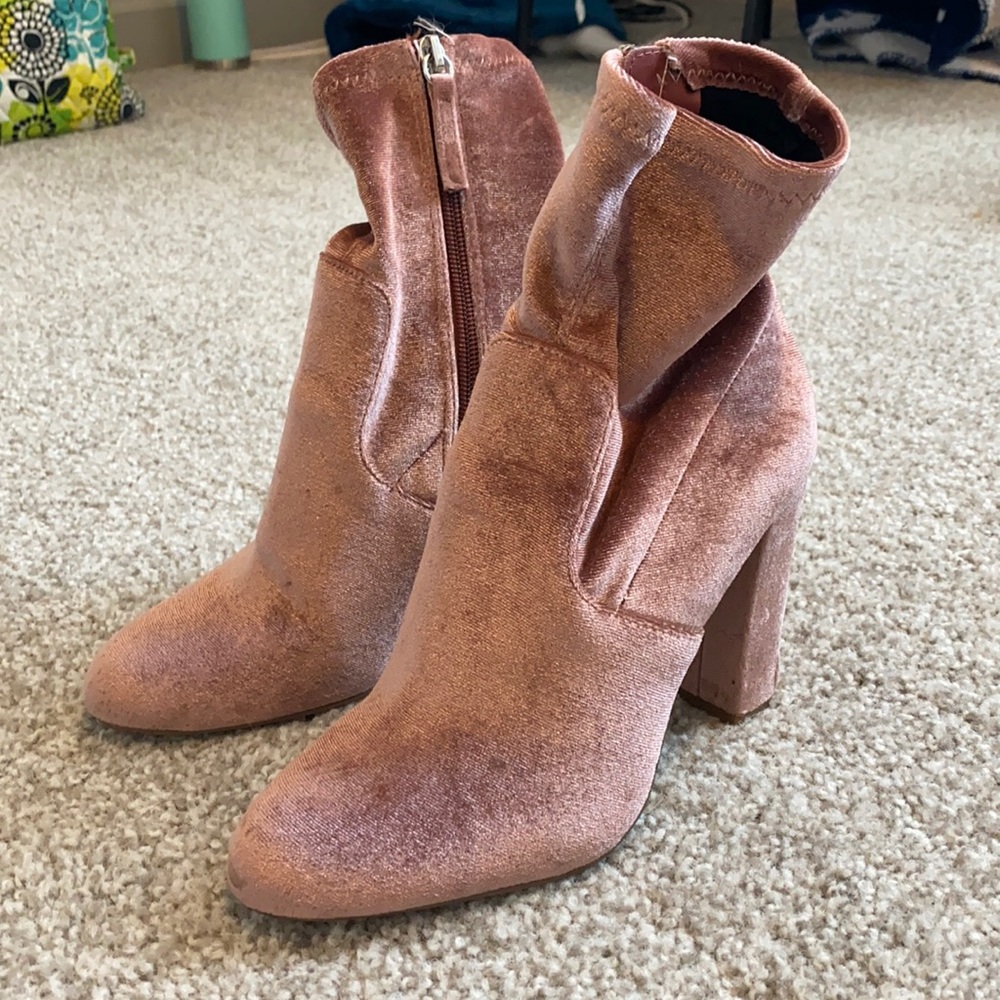 Steve Madden booties